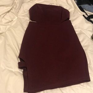 Burgundy tight midi dress
